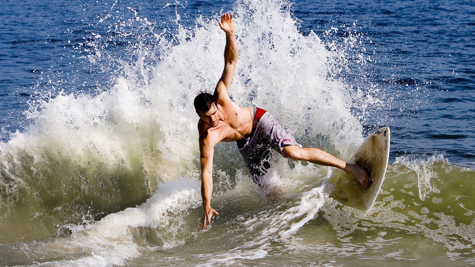 奥利维耶的北欧征服,波兰鏖战挪威,战术与意志的胜利